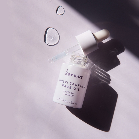 new Karuna Multi Tasking Face Oil with Avocado & Tumeric Full Size - Picture 2 of 11